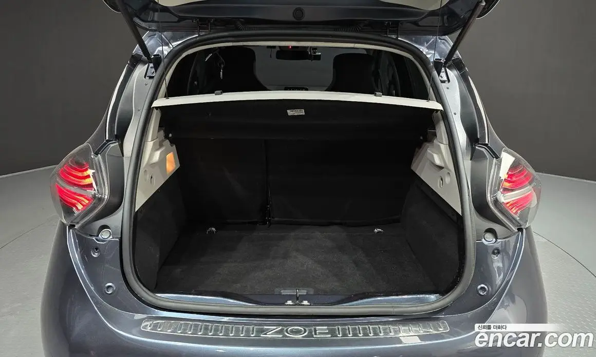 Renault (Samsung) Zoe 2020 0.2 автомат (гидро), фото 20