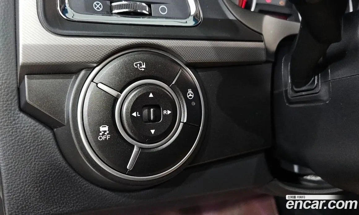 SsangYong Korando 2017 2.2 автомат (гидро), фото 14