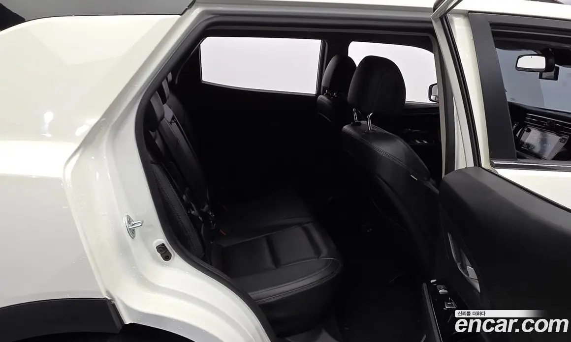 SsangYong Korando 2022 1.5 автомат (гидро), фото 12