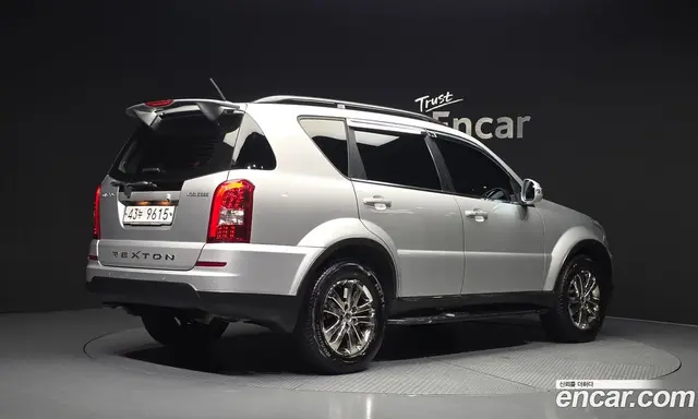 SsangYong Rexton 2013 2.0 автомат (гидро), миниатюра 2