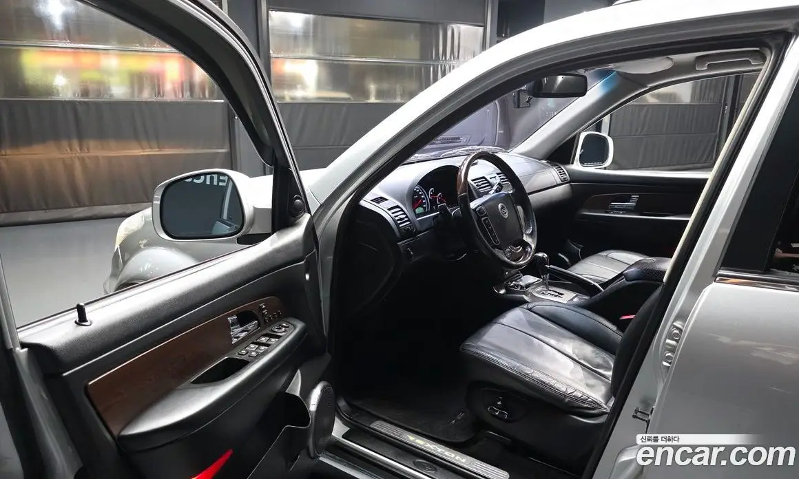 SsangYong Rexton 2013 2.0 автомат (гидро), фото 13
