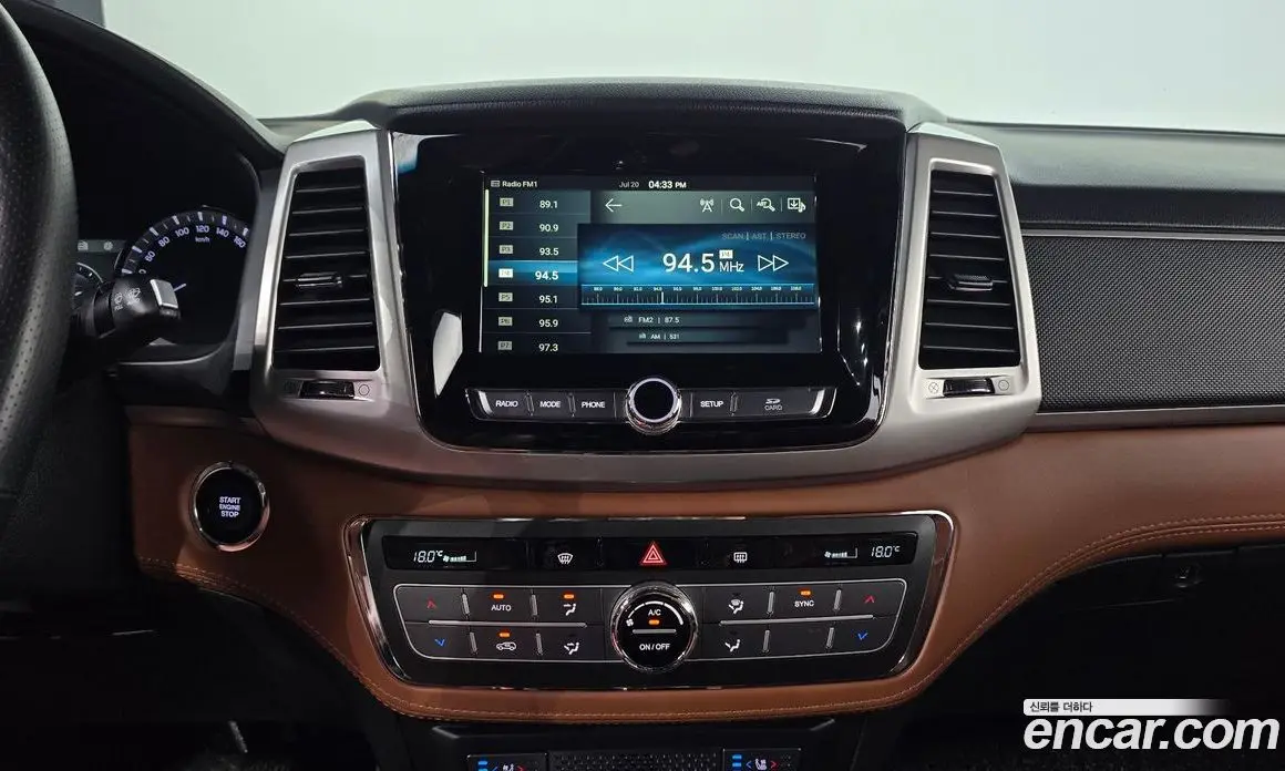 SsangYong Rexton 2018 2.2 автомат (гидро), фото 15