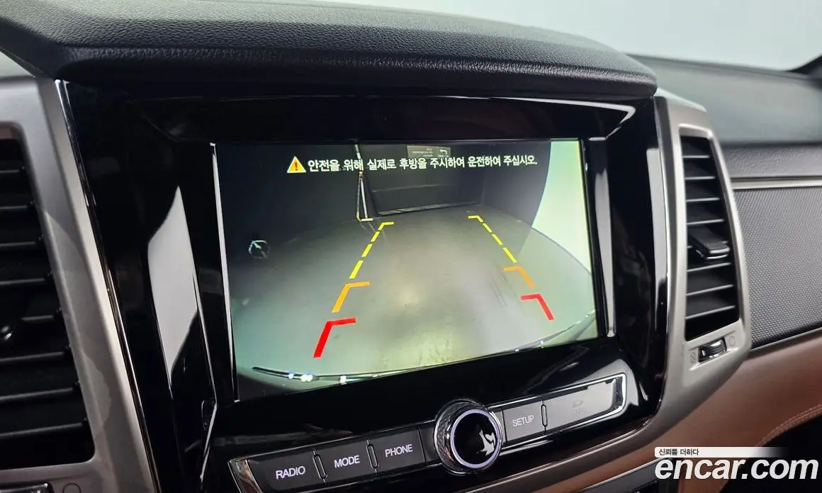 SsangYong Rexton 2018 2.2 автомат (гидро), фото 16