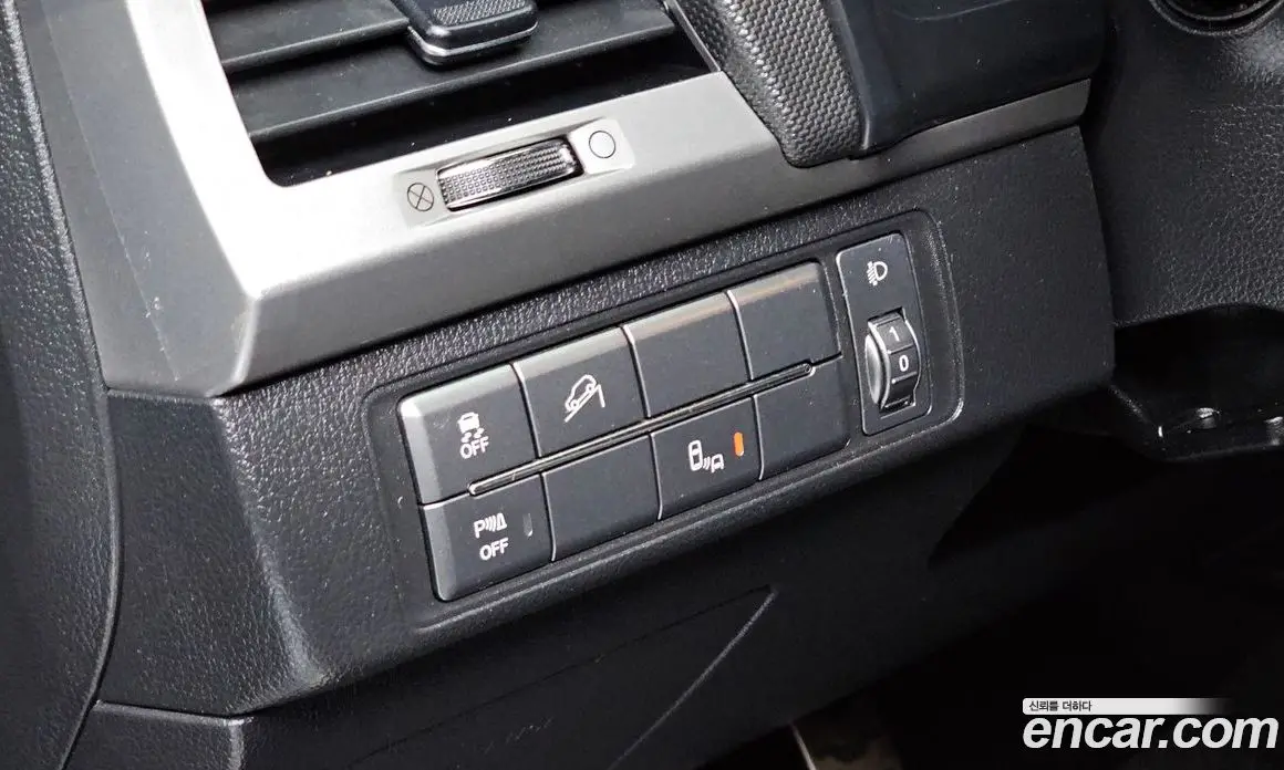 SsangYong Rexton 2018 2.2 автомат (гидро), фото 20