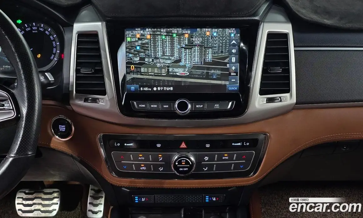 SsangYong Rexton 2018 2.2 автомат (гидро), фото 17