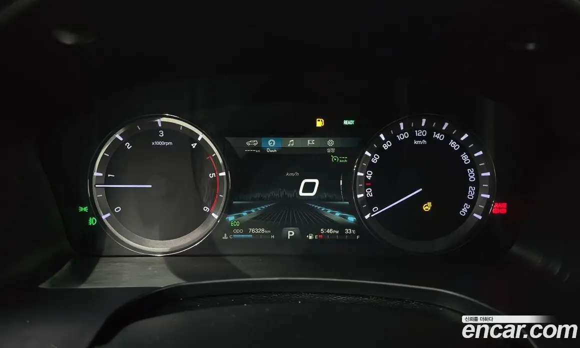 SsangYong Rexton 2018 2.2 автомат (гидро), фото 8