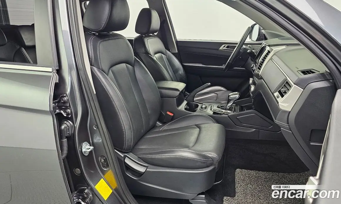 SsangYong Rexton 2019 2.2 автомат (гидро), фото 16
