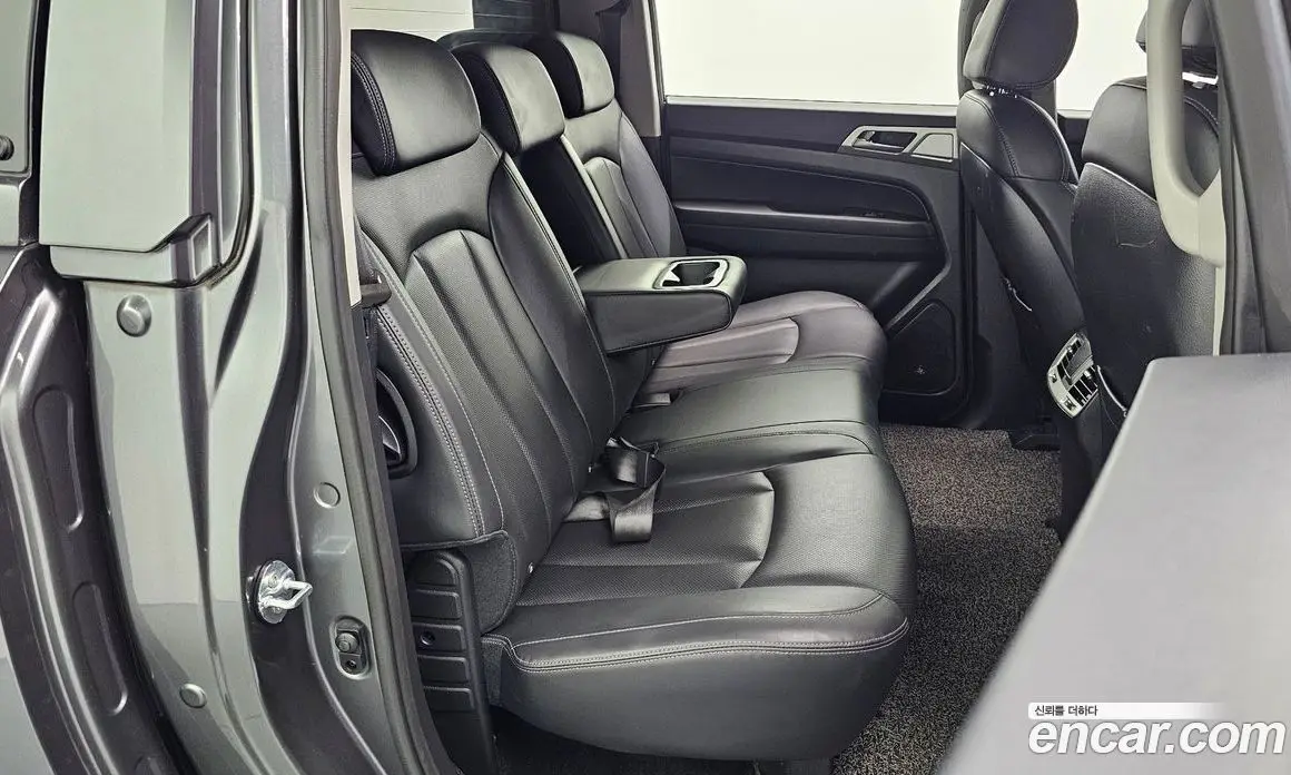 SsangYong Rexton 2019 2.2 автомат (гидро), фото 17