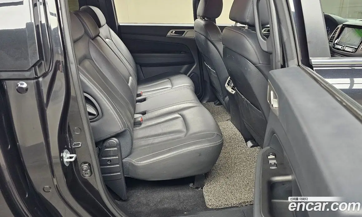 SsangYong Rexton 2019 2.2 автомат (гидро), фото 16