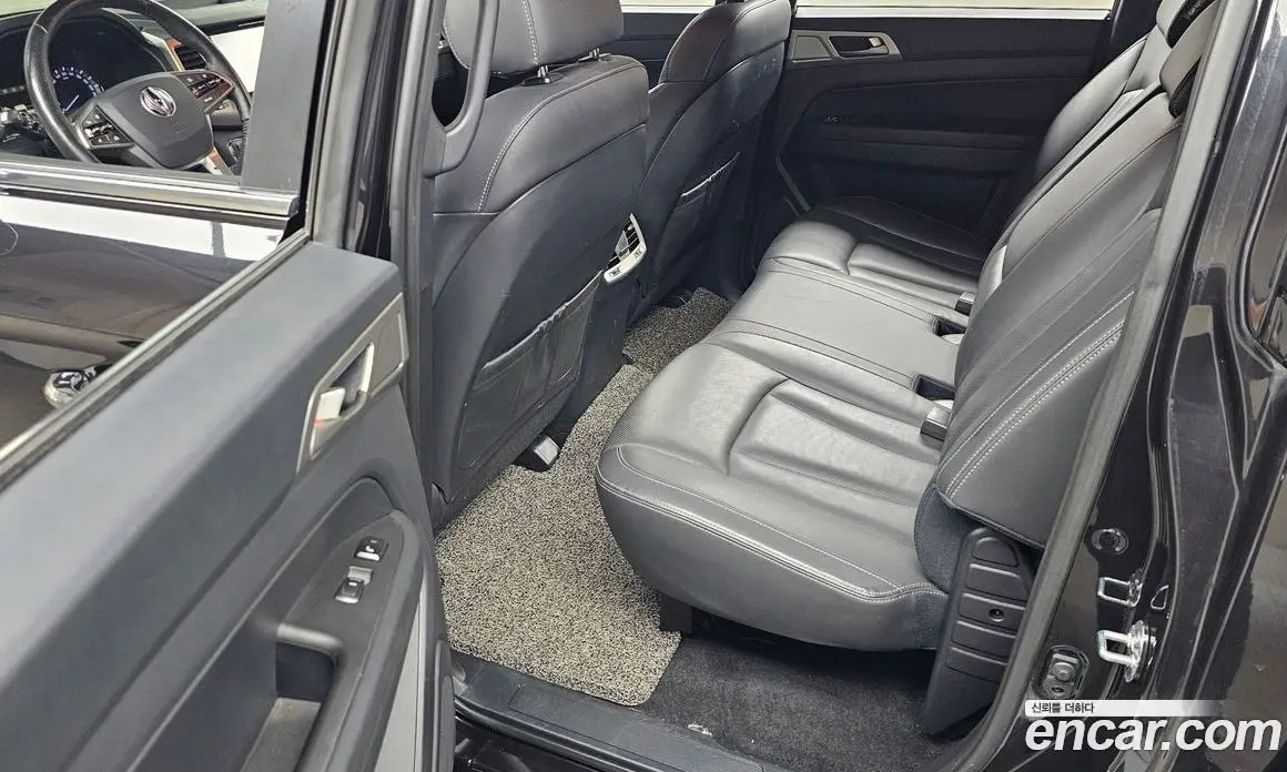 SsangYong Rexton 2019 2.2 автомат (гидро), фото 17