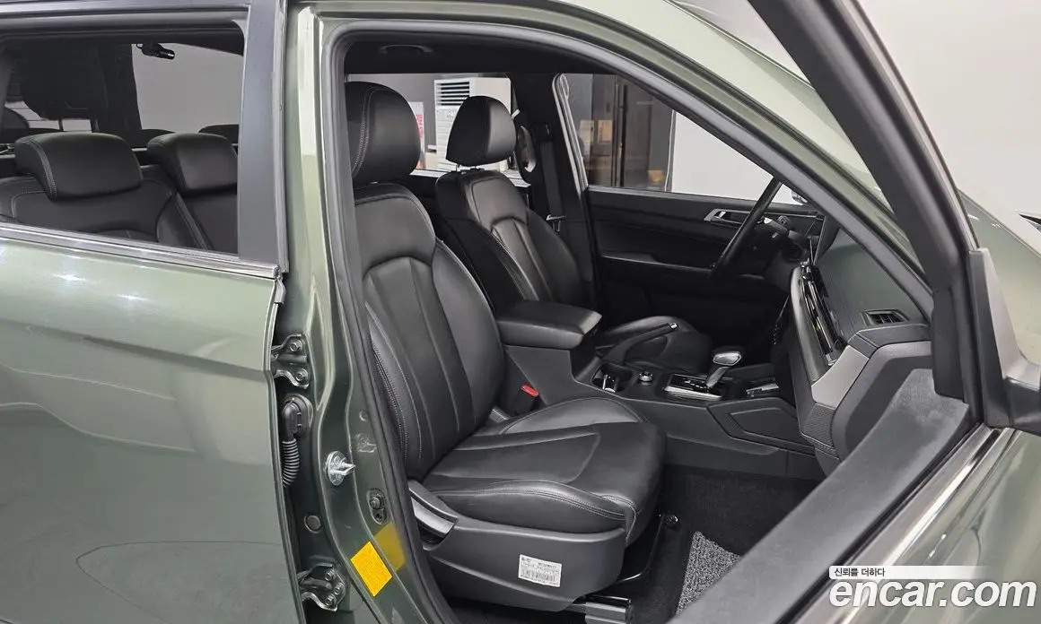 SsangYong Rexton 2024 2.2 автомат (гидро), фото 16