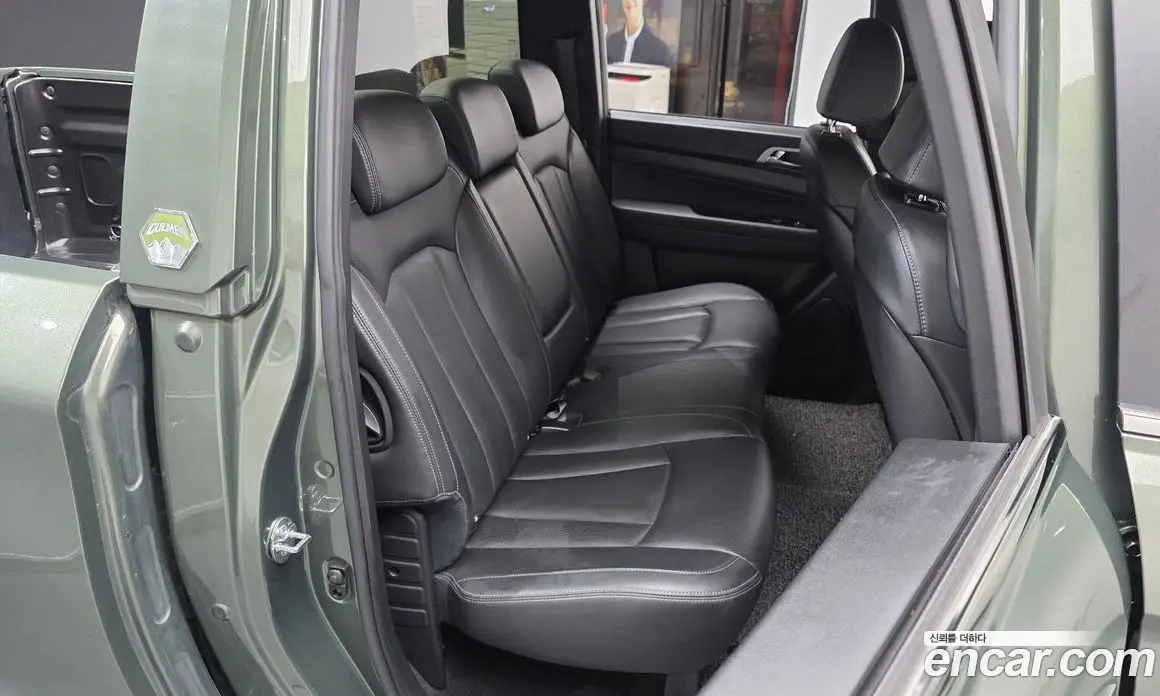 SsangYong Rexton 2024 2.2 автомат (гидро), фото 17