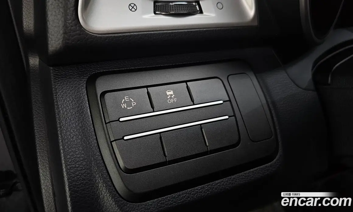 SsangYong TIBOLI 2015 1.6 автомат (гидро), фото 30
