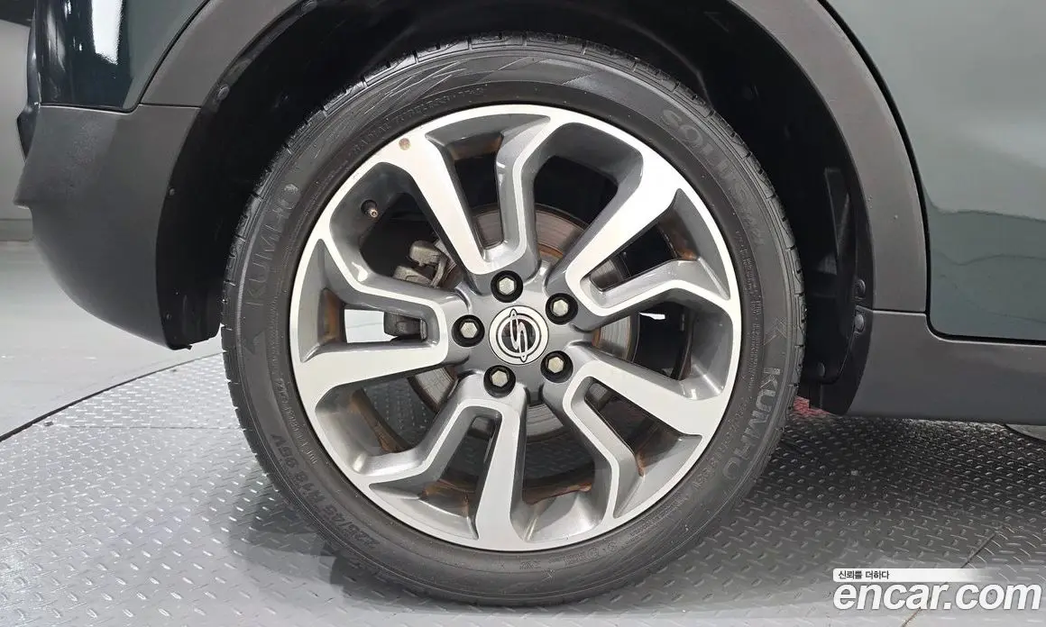 SsangYong TIBOLI 2016 1.6 автомат (гидро), фото 5