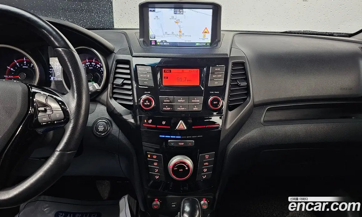 SsangYong TIBOLI 2018 1.6 автомат (гидро), фото 15