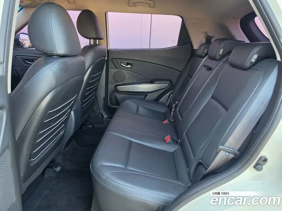 SsangYong TIBOLI 2021 1.6 автомат (гидро), фото 18
