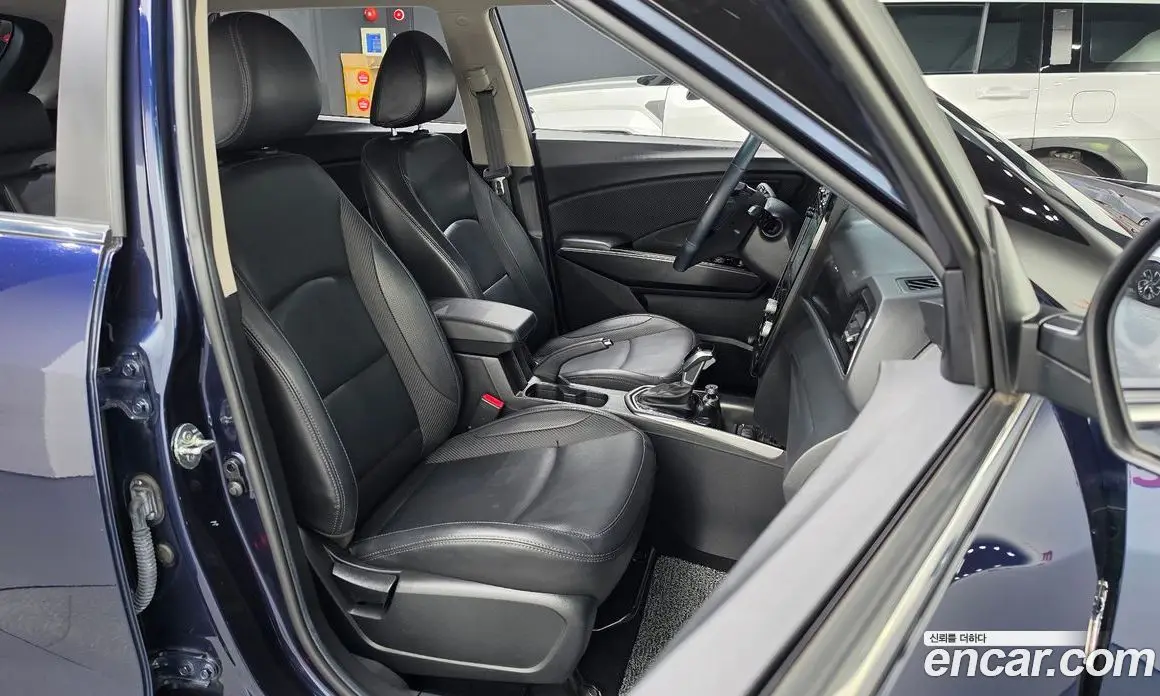 SsangYong TIBOLI 2022 1.5 автомат (гидро), фото 15