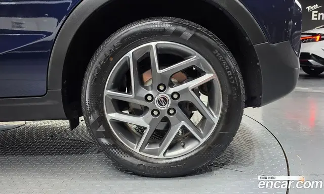 SsangYong TIBOLI 2022 1.5 автомат (гидро), миниатюра 6