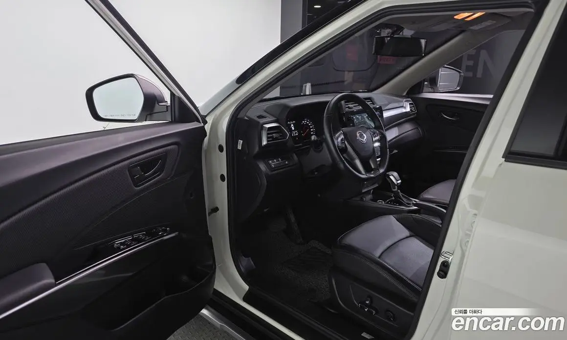 SsangYong TIBOLI 2024 1.5 автомат (гидро), фото 13