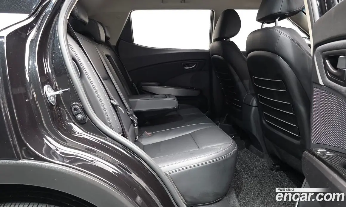 SsangYong TIBOLI 2025 1.6 автомат (гидро), фото 16