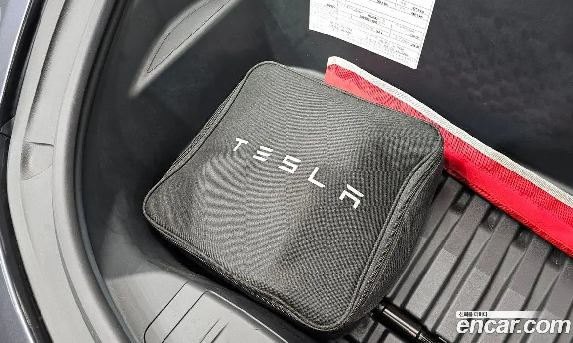 Tesla Model 3 2021 0.2 автомат (гидро), фото 36