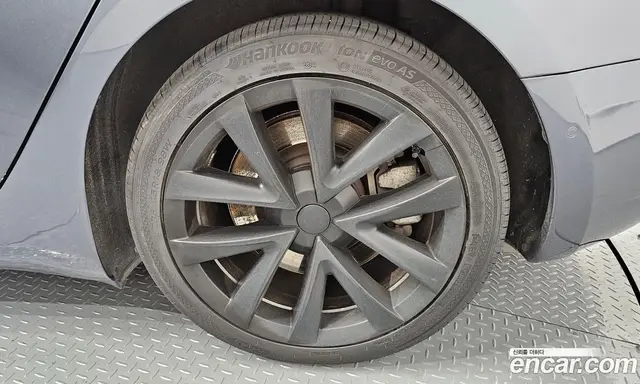 Tesla Model 3 2021 0.2 автомат (гидро), миниатюра 7