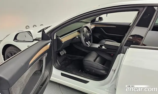 Tesla Model 3 2022 0.2 автомат (гидро), миниатюра 12