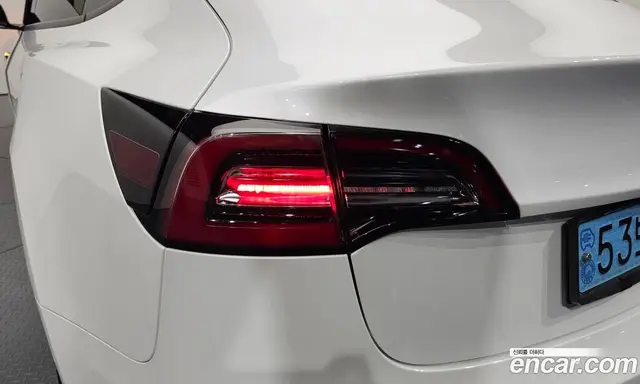 Tesla Model 3 2022 0.2 автомат (гидро), миниатюра 8
