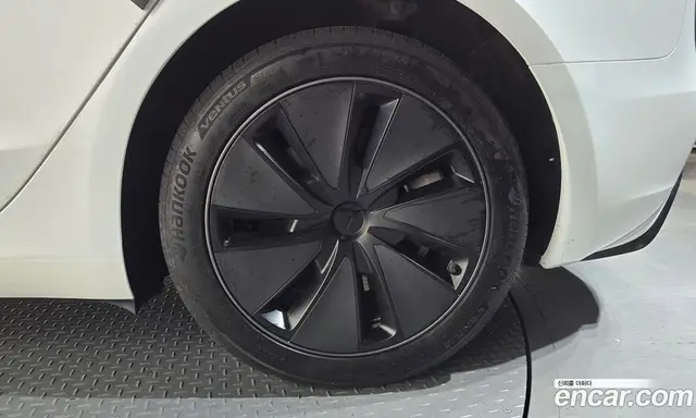 Tesla Model 3 2024 0.2 автомат (гидро), миниатюра 6