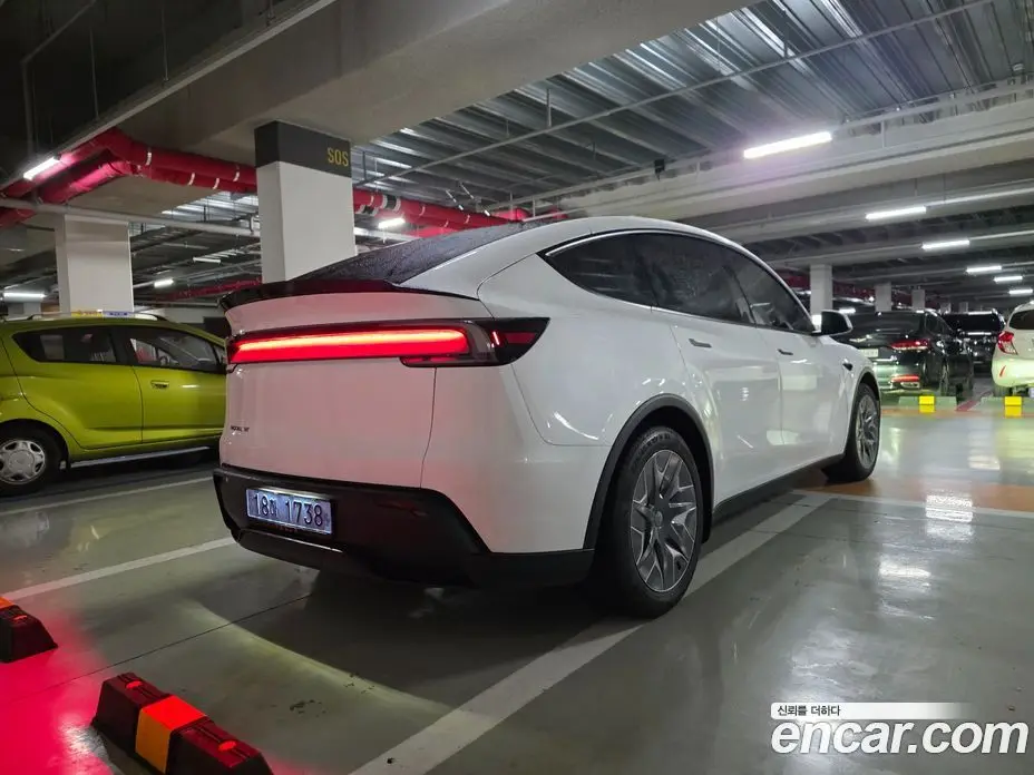 Tesla Model Y 2026 автомат (гидро), фото 4
