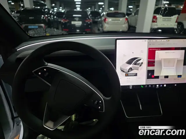Tesla Model Y 2026 автомат (гидро), миниатюра 8
