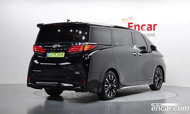 Toyota Alphard, 2024, 3 627 км