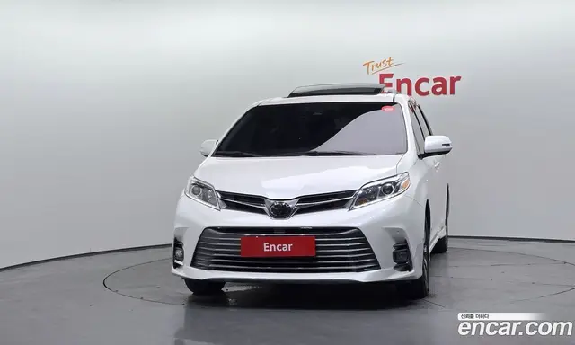 Toyota Sienna 2020 3.5 автомат (гидро), миниатюра 3
