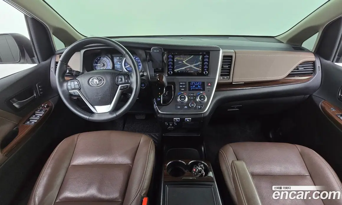 Toyota Sienna 2020 3.5 автомат (гидро), фото 7