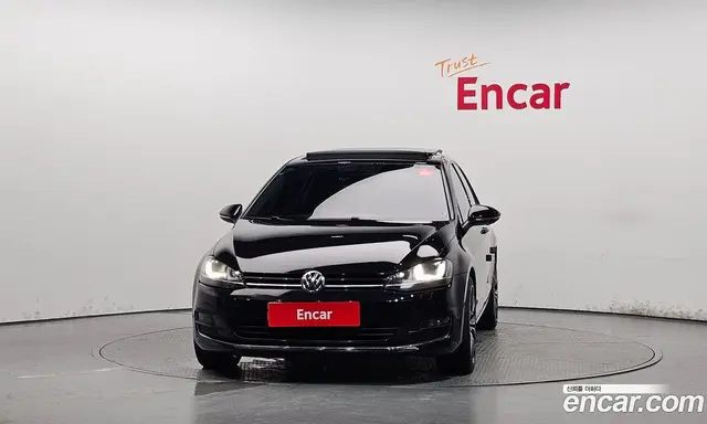 Volkswagen Golf 2016 2.0 автомат (гидро), миниатюра 3