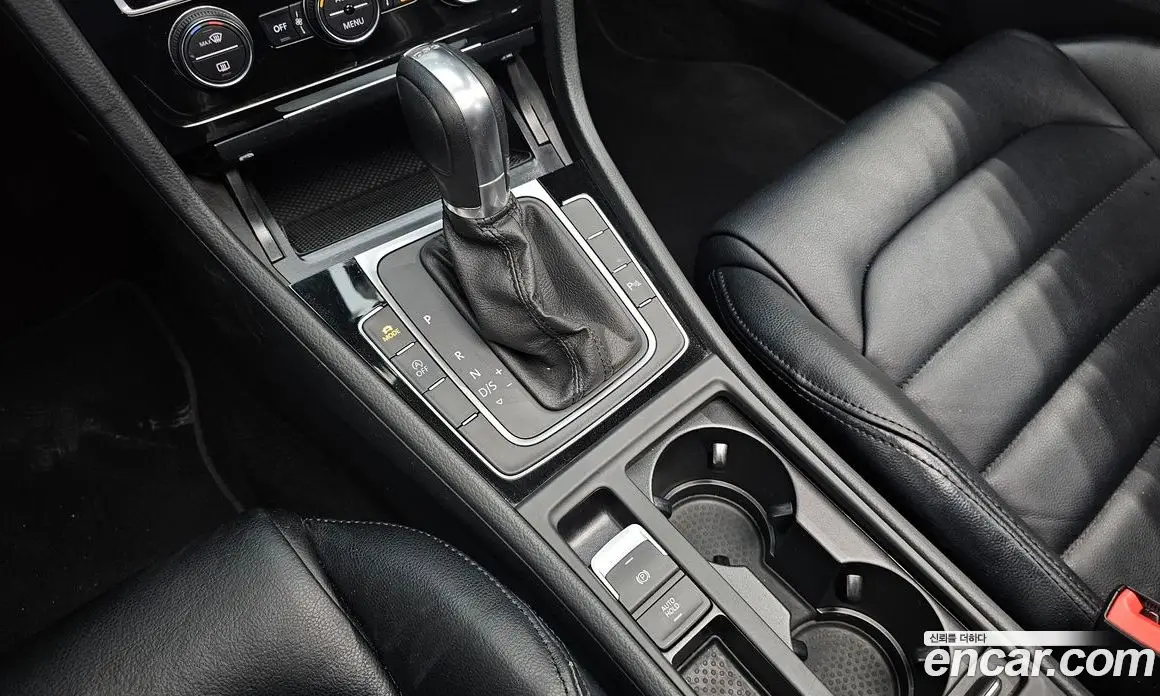 Volkswagen Golf 2016 2.0 автомат (гидро), фото 9