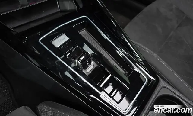 Volkswagen Golf 2023 2.0 автомат (гидро), миниатюра 9
