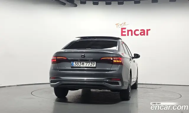 Volkswagen Jetta 2024 1.5 автомат (гидро), миниатюра 4