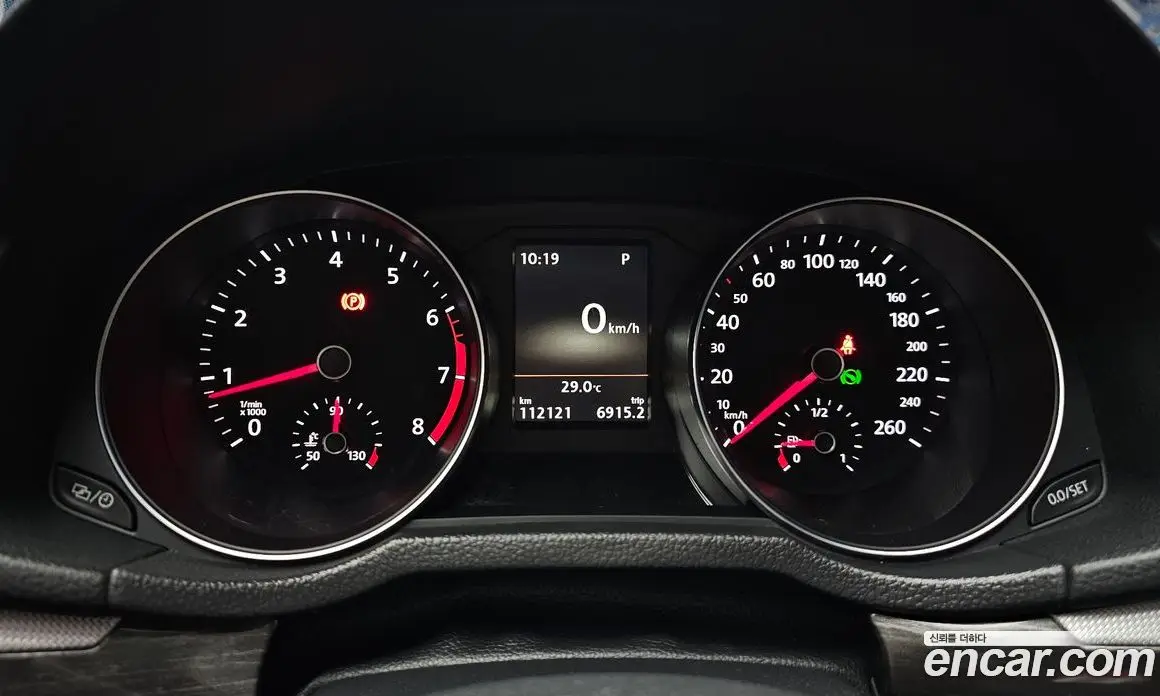 Volkswagen Passat 2018 2.0 автомат (гидро), фото 11