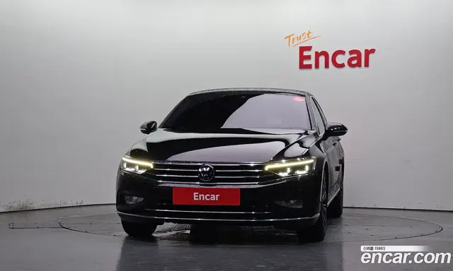 Volkswagen Passat 2021 2.0 автомат (гидро), миниатюра 3