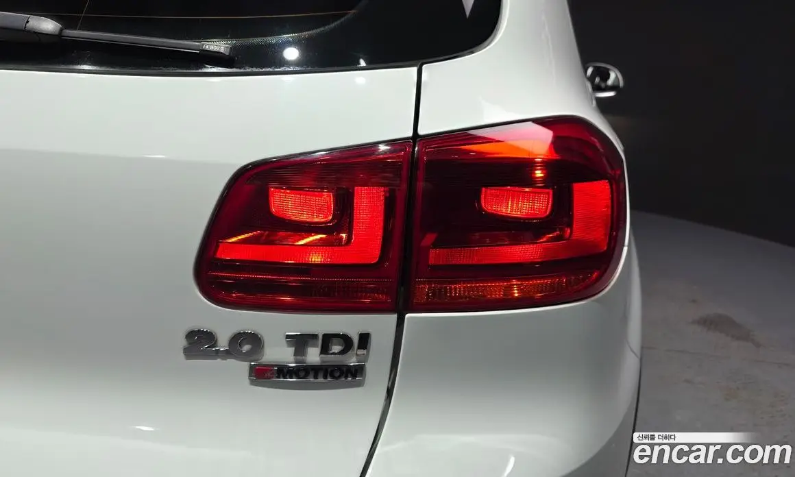 Volkswagen Tiguan 2015 2.0 автомат (гидро), фото 8