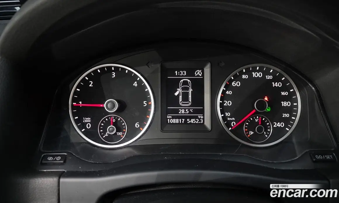 Volkswagen Tiguan 2015 2.0 автомат (гидро), фото 10