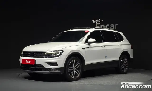 Volkswagen Tiguan 2018 2.0 автомат (гидро), миниатюра 1