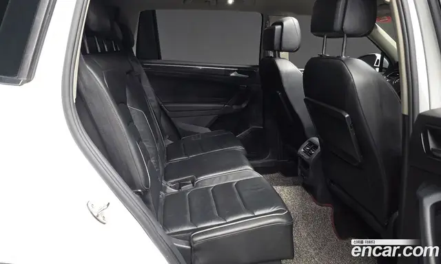 Volkswagen Tiguan 2018 2.0 автомат (гидро), миниатюра 12
