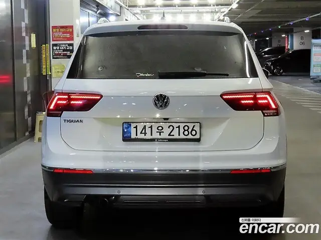 Volkswagen Tiguan 2020 2.0 автомат (гидро), миниатюра 4