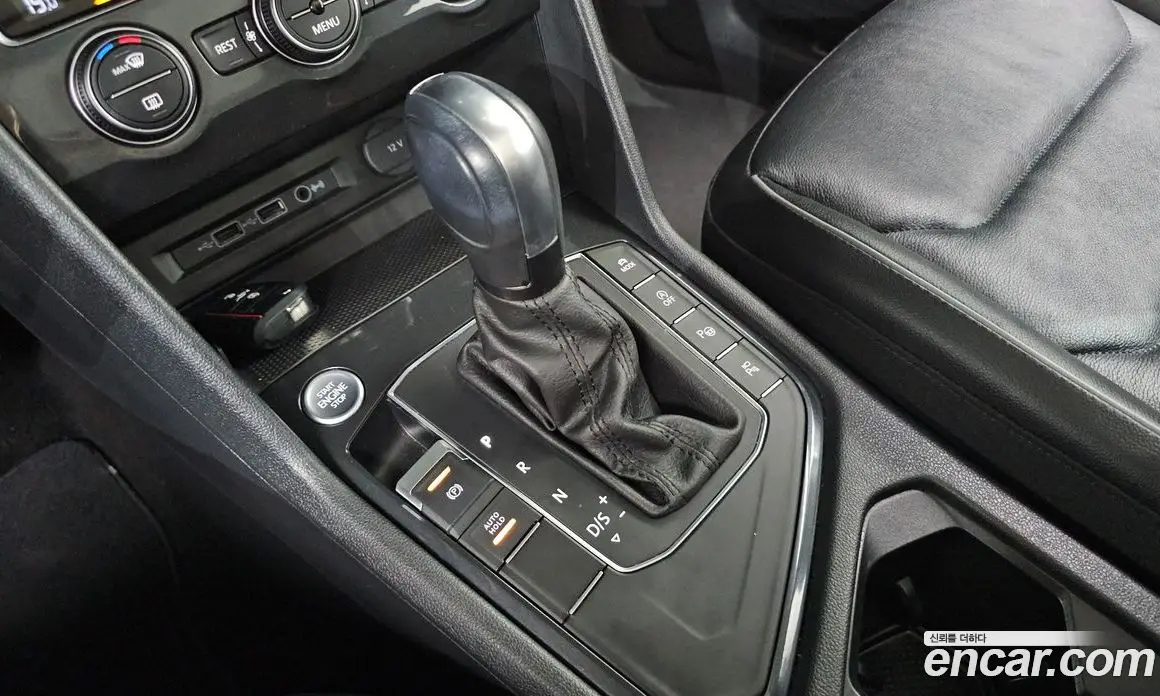 Volkswagen Tiguan 2020 2.0 автомат (гидро), фото 12