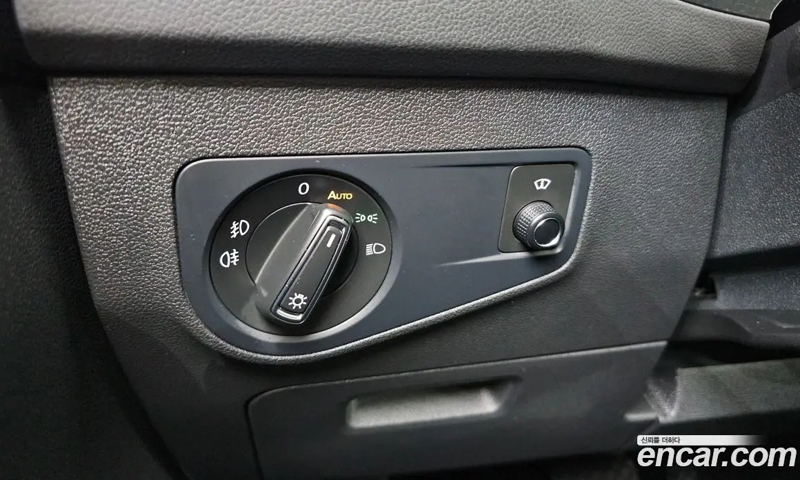 Volkswagen Tiguan 2020 2.0 автомат (гидро), фото 28
