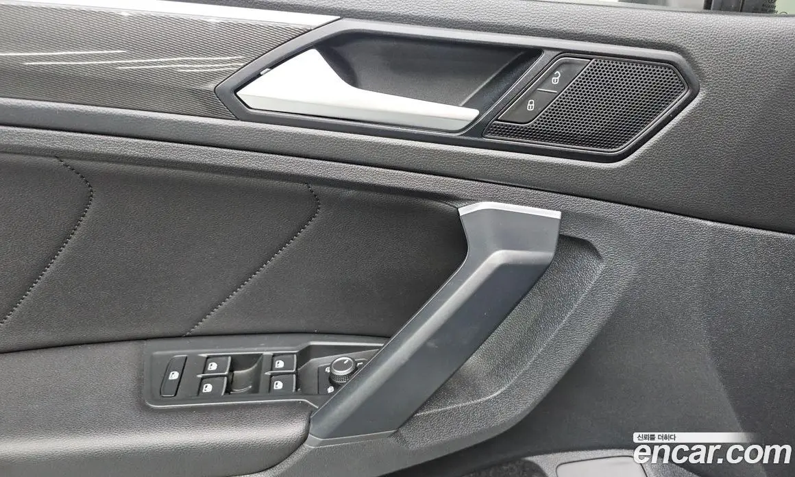 Volkswagen Tiguan 2020 2.0 автомат (гидро), фото 31