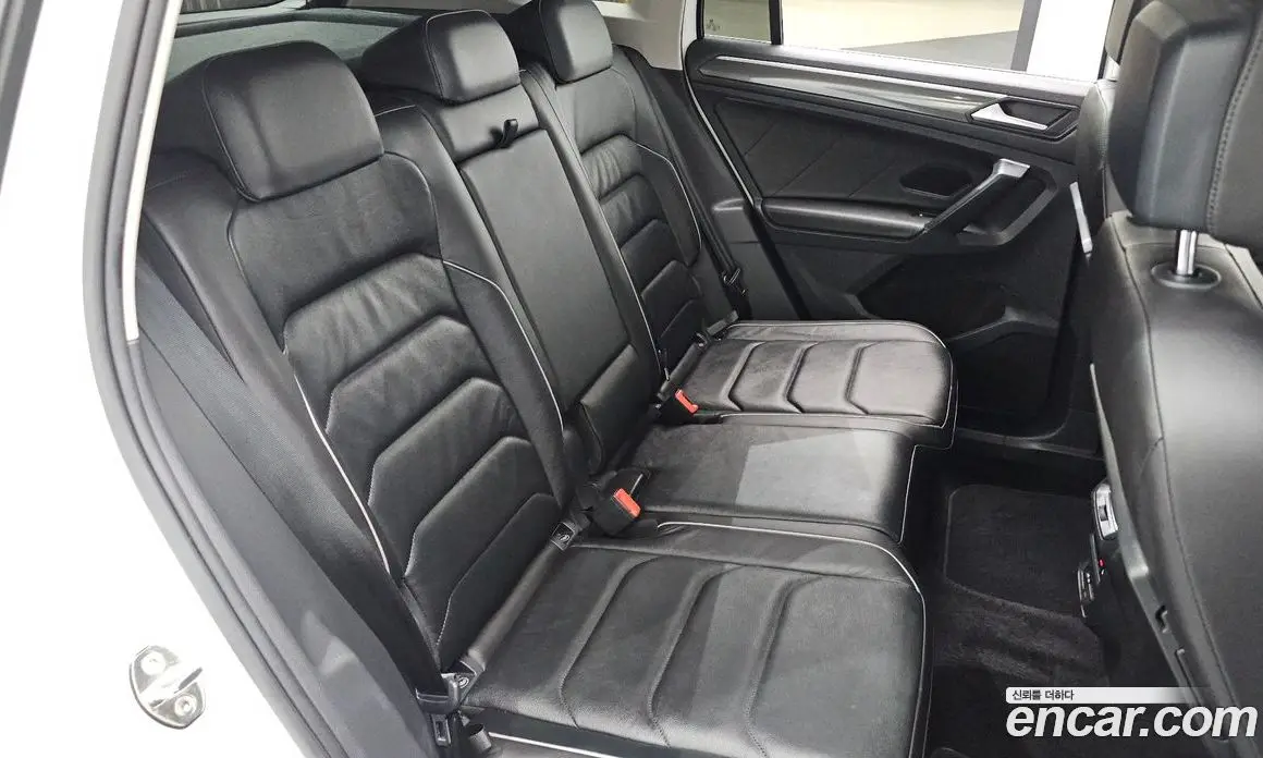 Volkswagen Tiguan 2020 2.0 автомат (гидро), фото 32