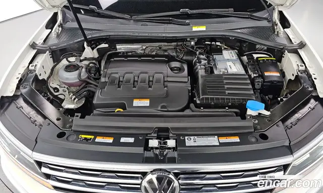 Volkswagen Tiguan 2020 2.0 автомат (гидро), миниатюра 6